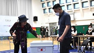 Corea del Sur elige presidente para sanar heridas y dejar atrás la crisis política