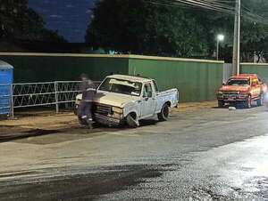 Vehículo municipal sufre avería y quedó varado en avenida Artigas - Nacionales - ABC Color