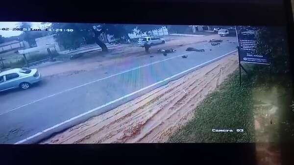 Vídeo: dos muertos tras grave accidente en Itauguá - Policiales - ABC Color