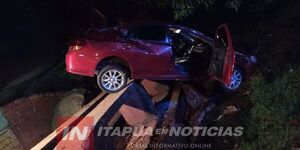  CONDUCTOR QUE QUEDÓ SOBRE UNA RAMPA ESTABA ALCOHOLIZADO 