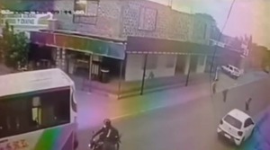 Capiatá: Niño fue embestido por un vehículo al intentar cruzar la calle - 1000 Noticias