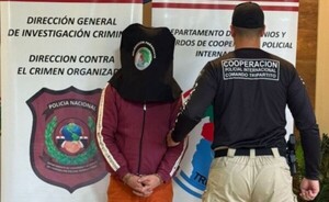 Tres brasileños fueron expulsados del país anoche