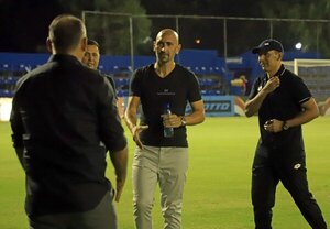 Versus / Sergio Orteman y el papá de Mati Galarza asumen en un club paraguayo
