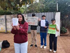 Crimen de Fernanda Benítez impulsa a que estudiantes inicien campaña por mayor seguridad  - Nacionales - ABC Color