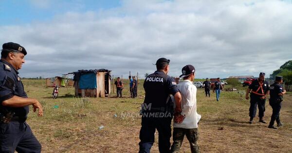La Nación / Un policía resultó herido durante un desalojo en el distrito de Maracaná