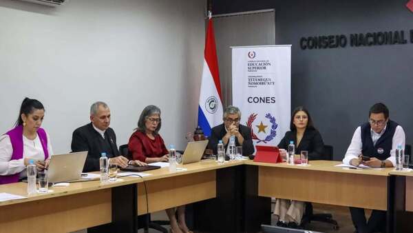 Médicos repudian intento de injerencia política en el CONES