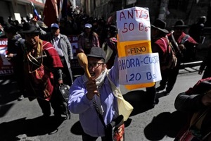Se radicalizan los bloqueos por la crisis económica en Bolivia y para forzar la candidatura de Evo Morales - ADN Digital