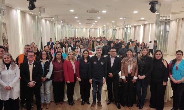 Promueven el mejoramiento integral en atención a niños y adolescentes