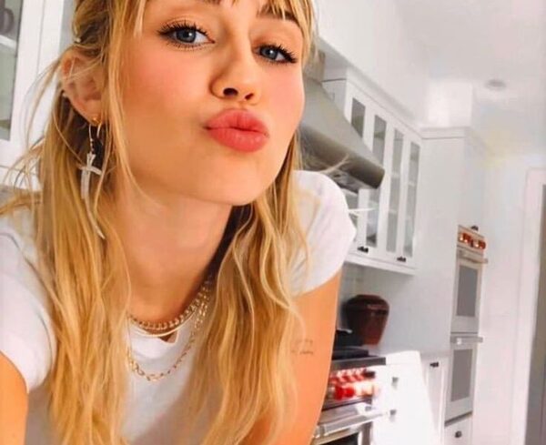 Miley Cyrus: “Los Jonas Brothers tuvieron más oportunidades que yo por ser varones”