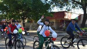 Pilarenses reviven espíritu ciclista en el Día Mundial de la Bicicleta