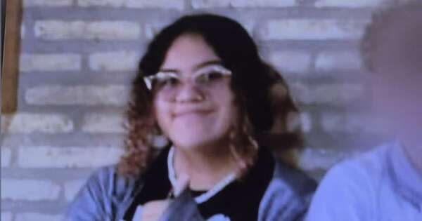 La Nación / Juez ordena prisión para Mikhaela