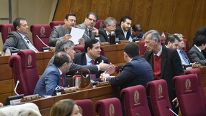 Comisión convoca a Prieto en rápido trámite y a Nenecho le dan respiro