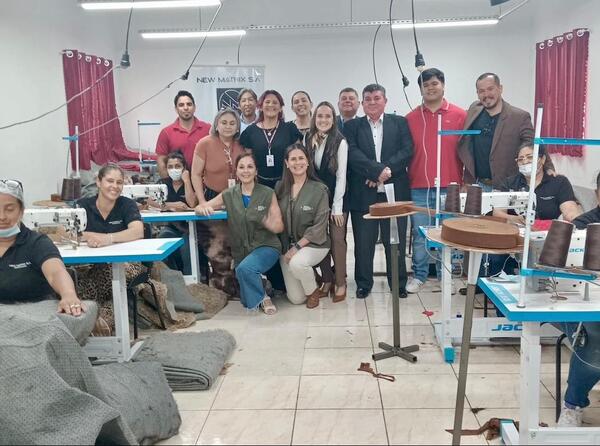 Maquiladora proyecta aumentar producción con trabajo de mujeres privadas de libertad - La Clave