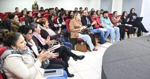 Centro de Desarrollo Empresarial del PTI-PY ofrece charlas sobre mentalidad empresarial para MIPYMES