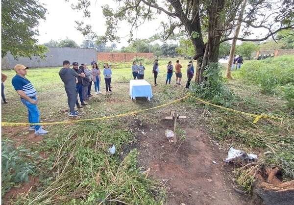 Aún no se sabe a qué hora se prendió fuego al cuerpo de la adolescente - ADN Digital
