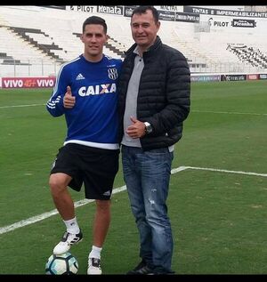 Futbolista denuncia a su tío materno por haberle robado una millonaria suma - 1000 Noticias