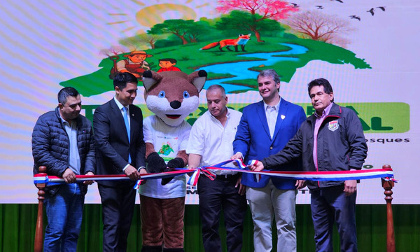 Arrancó con éxito la 11ª Expo Feria Ambiental en el coliseo “El Cerrito” - OviedoPress