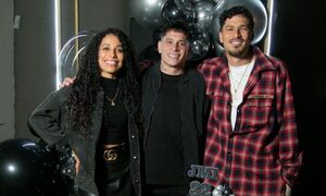 ¡Iturbe festejó su cumple con todo y casi con todos sus seres queridos!