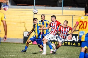 Encarnación Fútbol Club busca cortar su mala racha este domingo en Villa Alegre