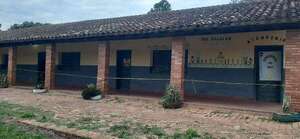 Urge reparar escuelas en riesgo de derrumbe en Carapeguá y Caapucú - Nacionales - ABC Color