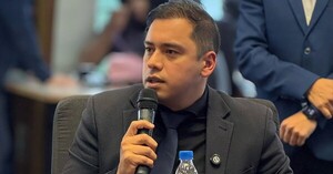 Prieto justificó la contratación de su prima: "La ley antinepostimo entra en vigencia este mes"