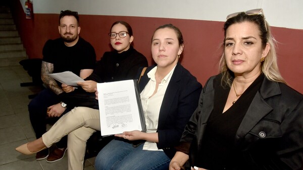 Después de 16 años, Aline busca justicia y presenta denuncia por abusos y tortura
