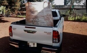 Hurtan camioneta con chapa paraguaya en Foz de Yguazú 