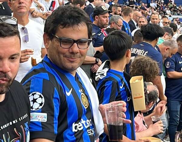 Presencia del director jurídico del IPS en final de la Champions desata críticas en redes - Política - ABC Color