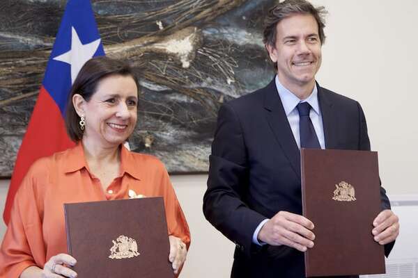 Primera fibra óptica Chile-Google beneficiaría también a Paraguay - Mundo - ABC Color
