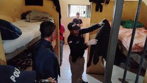 Crimen de María Fernanda: Hallan evidencia clave en allanamiento de celda del presunto feminicida