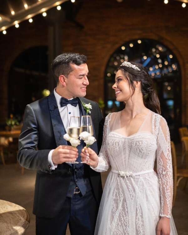 Fio Filártiga y Néstor Camacho cumplieron tres años de casados - Gente - ABC Color