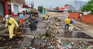 Diario HOY | Cuadrillas municipales intensifican tareas de limpieza tras tormenta en Asunción