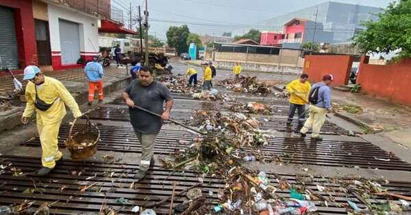 Diario HOY | Cuadrillas municipales intensifican tareas de limpieza tras tormenta en Asunción