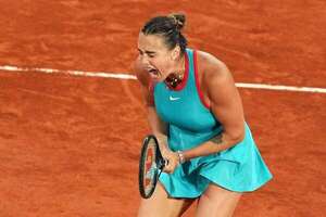 Sabalenka termina con el reinado de Swiatek en Roland Garros - Polideportivo - ABC Color