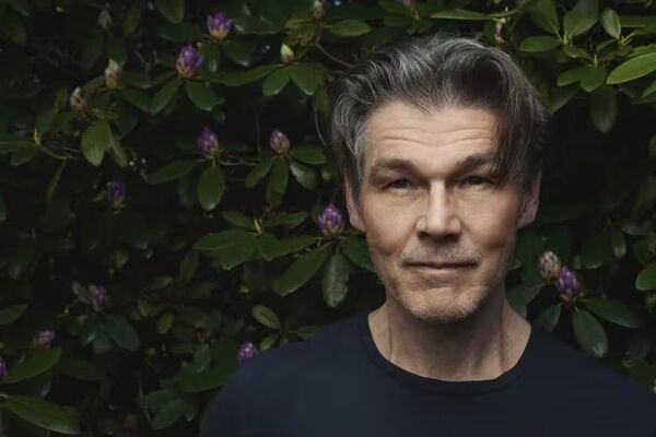 ¡Bajonazo! Famoso cantante contó que tiene Parkinson