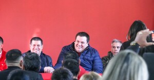 Los gobernadores quieren entrar al negocio de los juegos de azar y desplazar a Norman Harrison