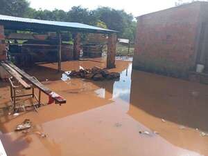 Familias afectadas por fuerte temporal en Caacupé - Nacionales - ABC Color