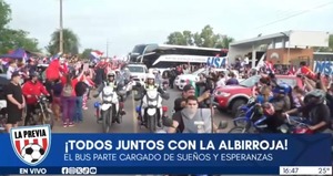 ¡El bus que traslada a la Albirroja ya partió rumbo al Defensores! - trece
