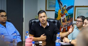Los liberales creen que Prieto debería renunciar, pero aclaran que la alianza con Mujica no se rompe