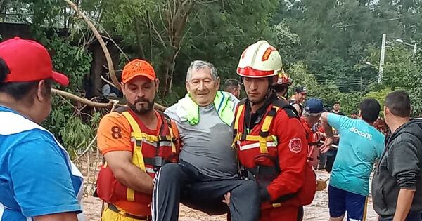 La Nación / Capiatá: asisten a unas 200 familias afectadas por el temporal