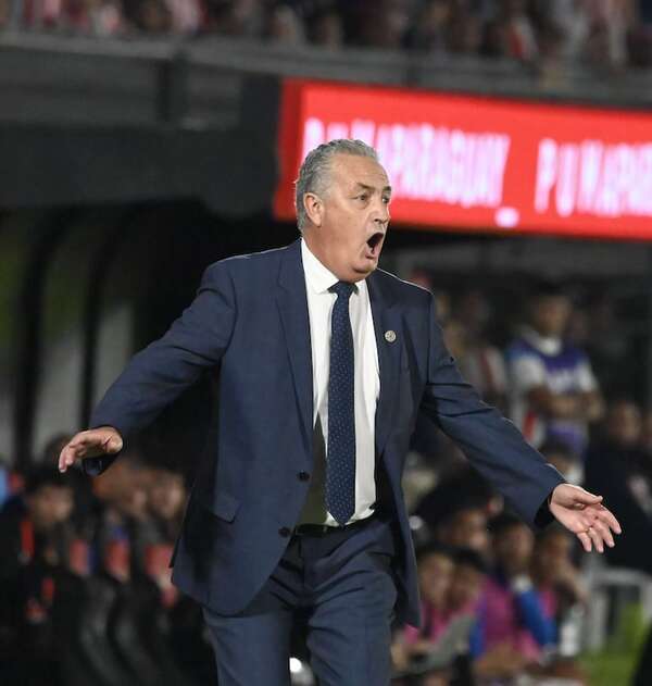 Gustavo Alfaro: “Esta vez ganaron la madre de todas las batallas” - Fútbol Internacional - ABC Color