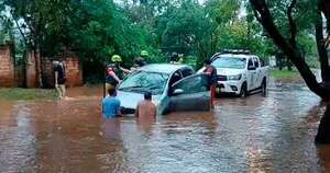 La Nación / CDE: caos por tanta agua