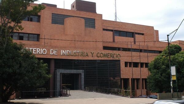 MIC sigue con control de combustibles