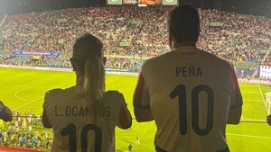 Santiago Peña tras el triunfo de la Albirroja: "¡Paraguay está de pie y celebra con ustedes!"