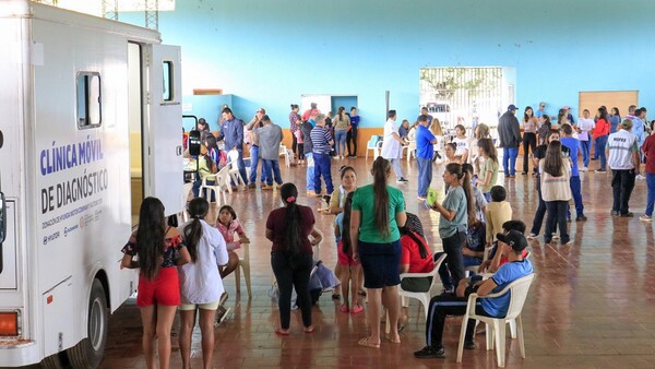 Ciudad Mujer Móvil provee atención integral a familias del municipio de Canindeyú - .::Agencia IP::.
