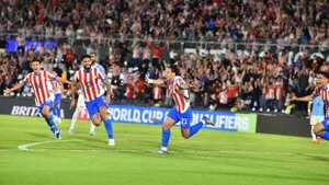 Matías Galarza, feliz por su primer gol con la Albirroja