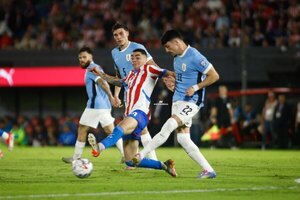Versus / Miguel Almirón, muy emotivo y agradecido con toda la afición paraguaya