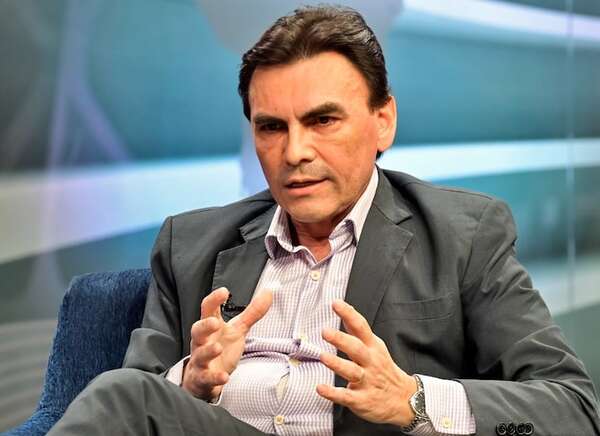 AUDIO: Intervención de CDE: economista niega que le hayan ofrecido ser interventor - A La Gran 7-30 - ABC Color