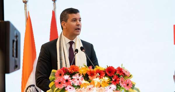 La Nación / Política inversionista: Paraguay está exponiendo su potencial al mundo, sostiene Peña