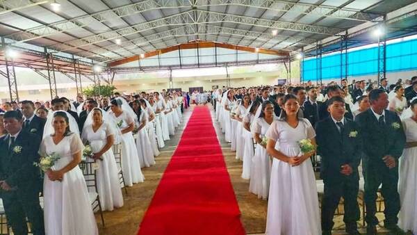 Después del triunfazo de nuestro “equipo cañón”, ¡110 parejas se juraron amor eterno!